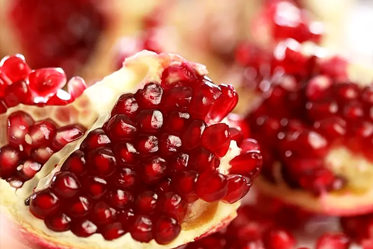 Svež nar: Moćna voćka za srce, mozak i imunitet